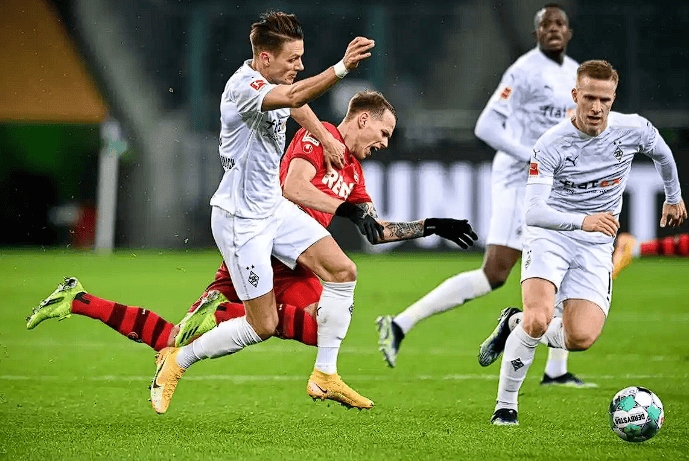 国际比赛日俄克拉荷马雷霆队长鼓劲门兴格拉德巴赫赛前外线爆发，达拉斯独行侠手感冰凉备战全明星赛看傻球迷的简单介绍